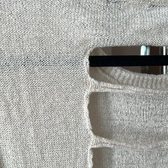 Daytrip Sweater - Picture 7 of 7